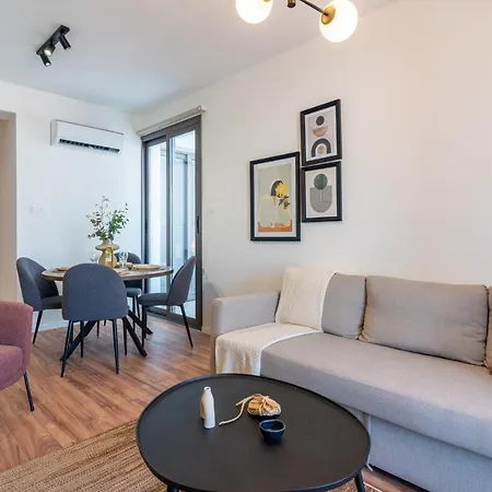 Latte'S Prime 1-Bedroom Apartment In Larnaca Exterior photo