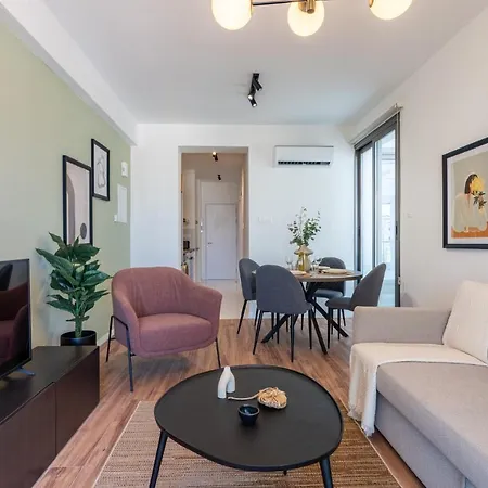 Latte'S Prime 1-Bedroom Apartment In Larnaca Exterior photo